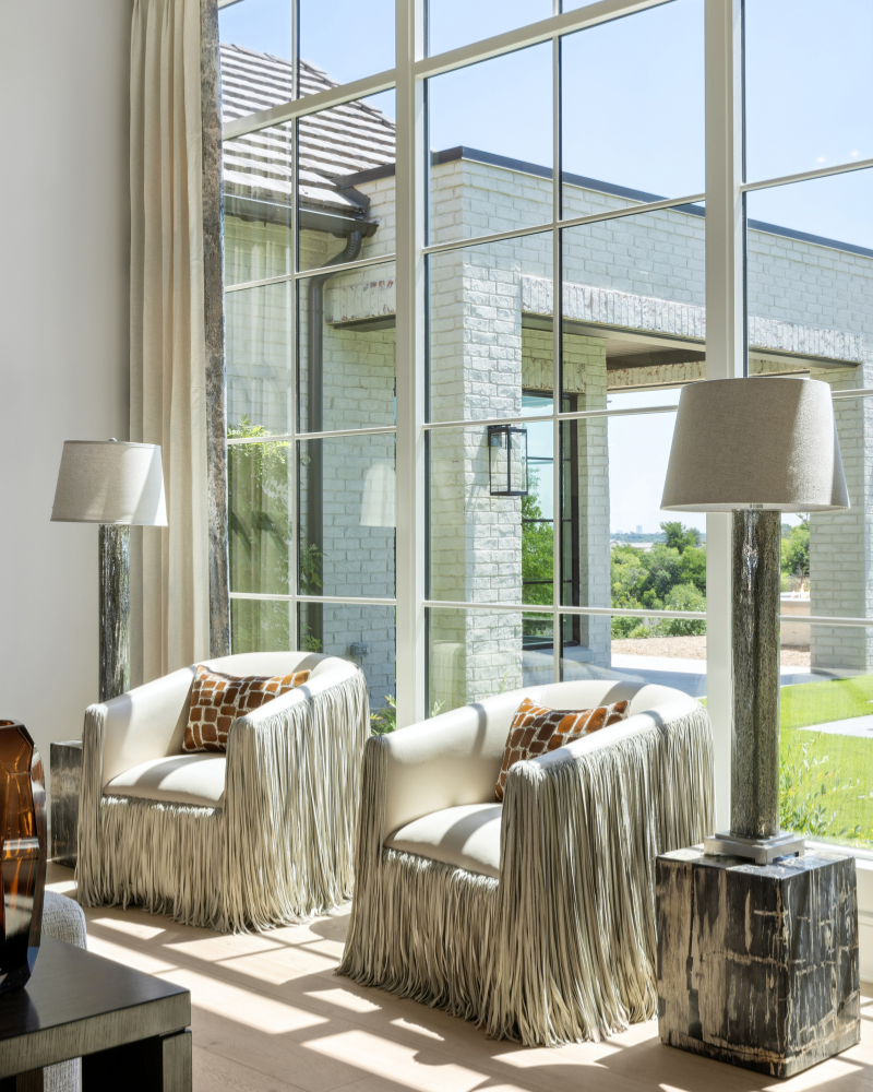 Fringe Swivel Chair – Cream